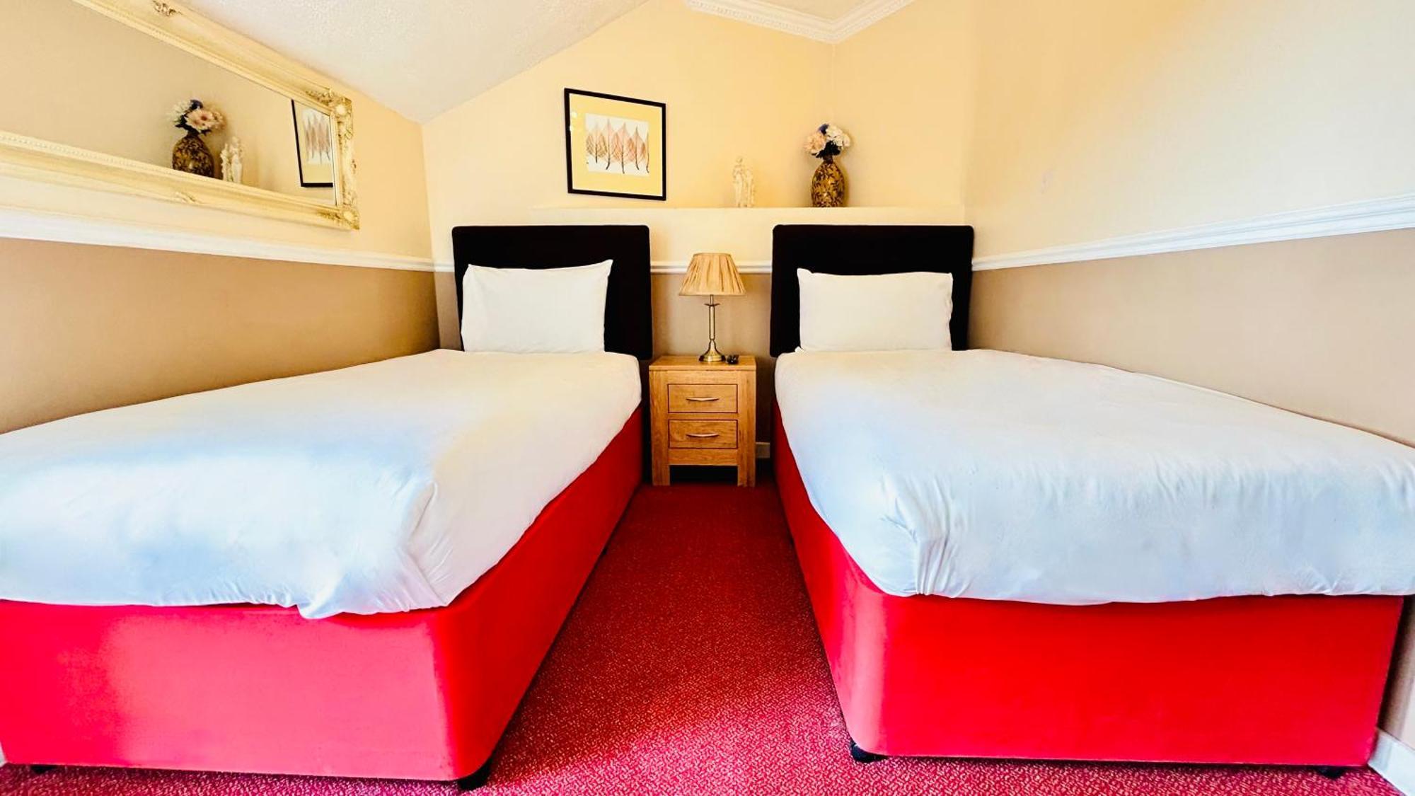 The Columbia Hotel Wellingborough Eksteriør bilde