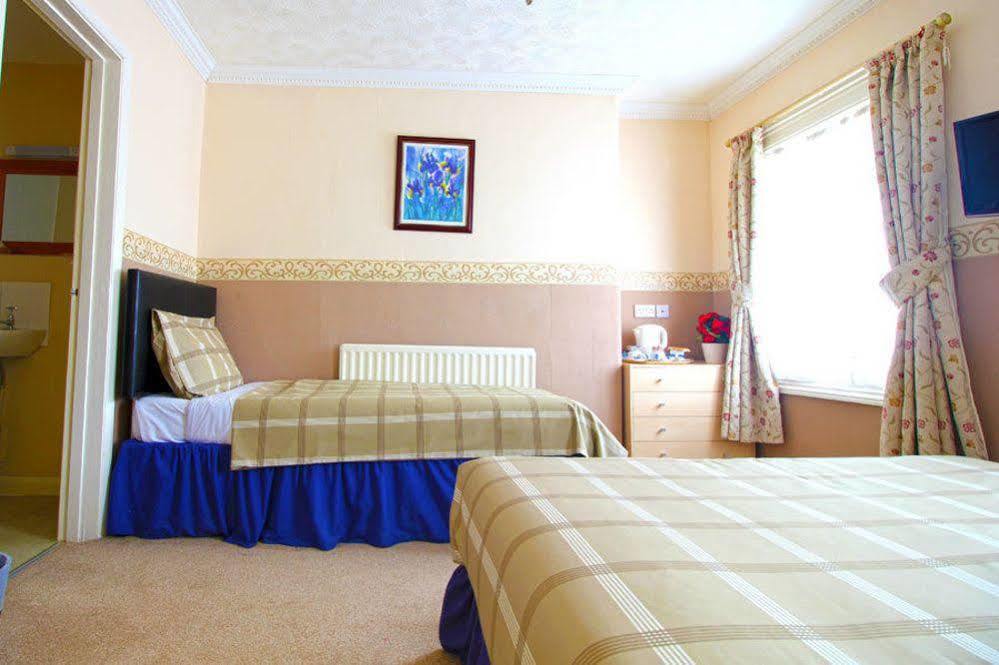 The Columbia Hotel Wellingborough Eksteriør bilde