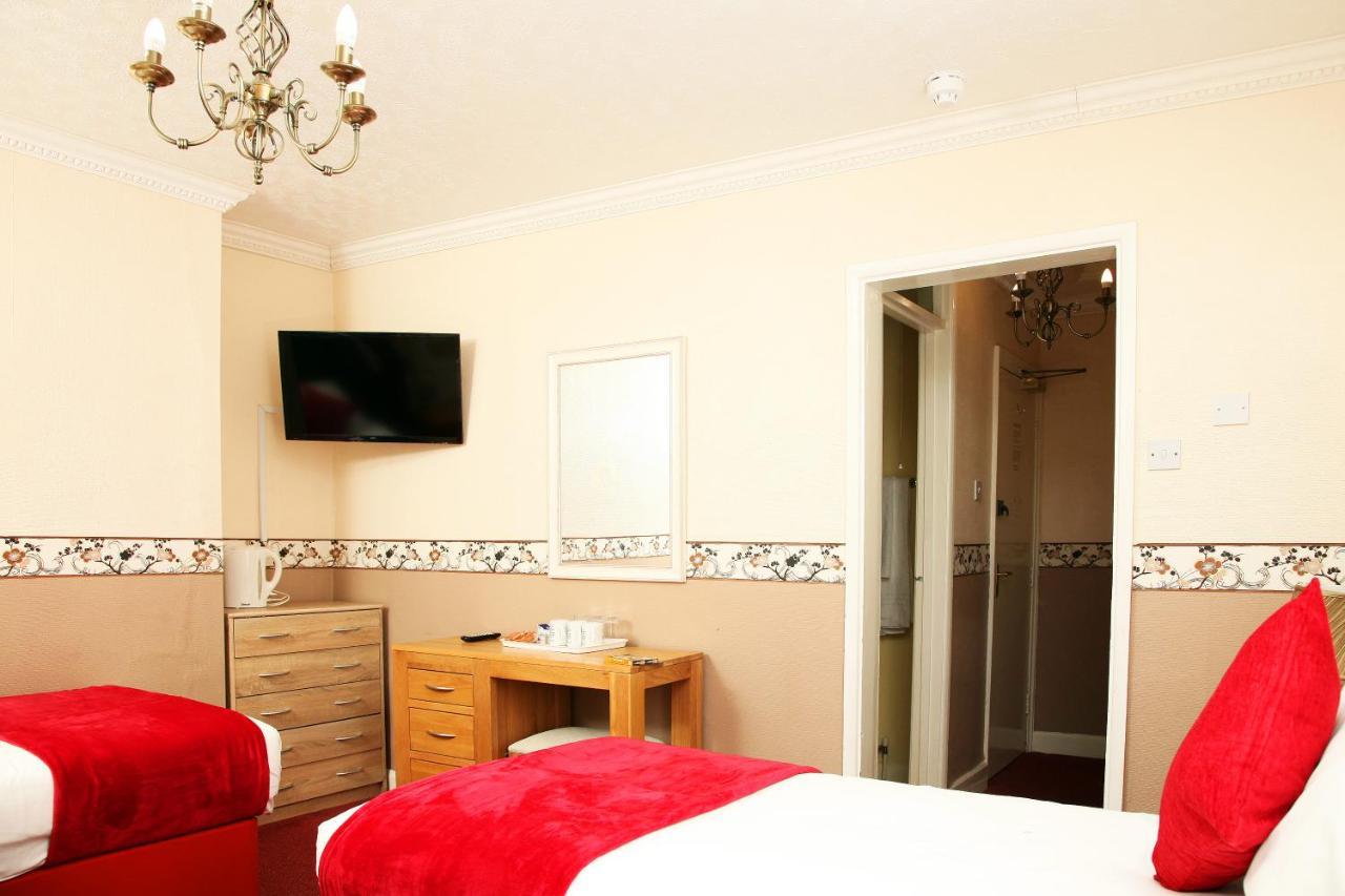 The Columbia Hotel Wellingborough Eksteriør bilde